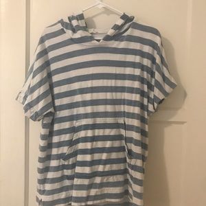 Casual short sleeve hoodie by Jane and Delancey